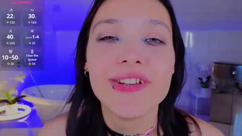 Darcy online show from July 2026 01:58:33 AM