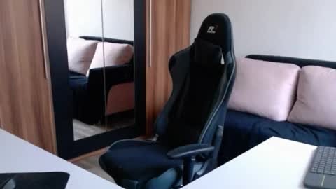 Snapshot of darius_94 chatting on September 2025 05:51:01 AM darius_94 online show from September 2025 05:51:01 AM