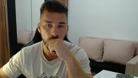 Snapshot of darius_94 chatting on October 2025 05:04:02 AM darius_94 online show from October 2025 05:04:02 AM