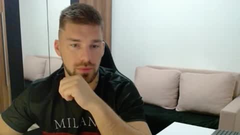 Snapshot of darius_94 chatting on November 2025 05:50:01 AM darius_94 online show from November 2025 05:50:01 AM