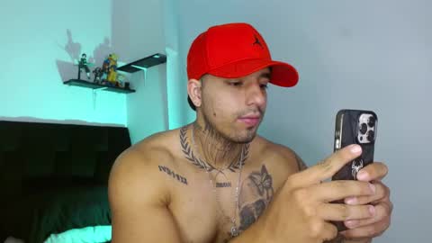 Darius Phoenix  online show from March 2026 08:25:02 PM