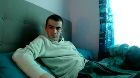 dark377 online show from April 2026 10:58:01 PM