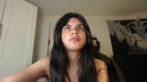 Moony online show from February 2025 07:09:02 AM