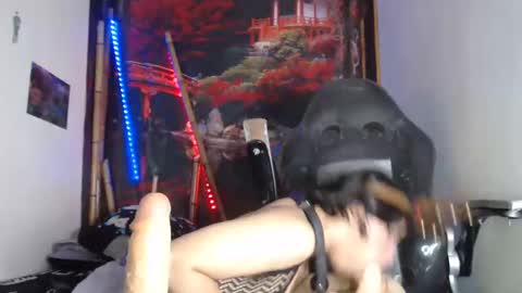 dark_doll5 online show from December 2024 09:42:02 PM