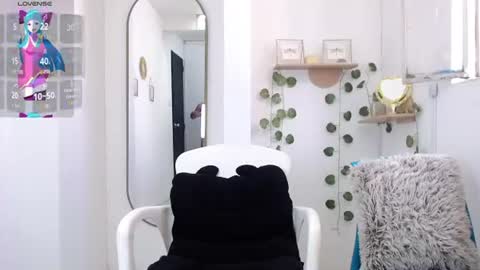 dark_dreams0 online show from July 2026 08:00:01 PM