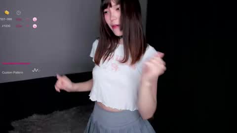 Snapshot of dark_ester chatting on October 2025 04:20:02 PM Ester online show from October 2025 04:20:02 PM