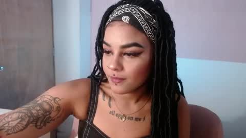 dark_flama online show from March 2026 10:58:01 PM