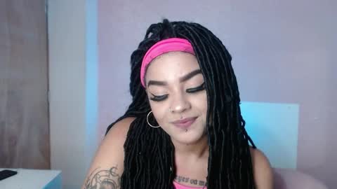 dark_flama online show from April 2026 02:01:01 AM