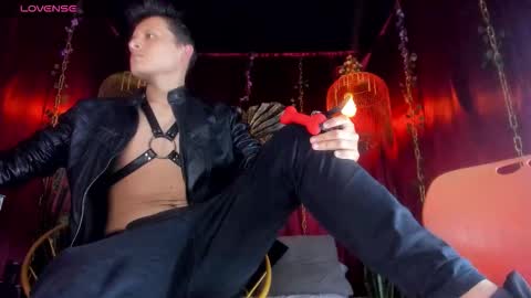 dark hunter  online show from February 2026 02:30:01 AM