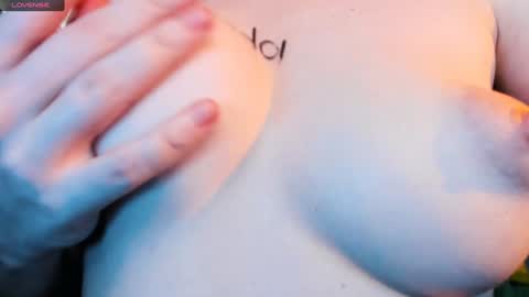 Lucious Foijieh online show from January 2025 08:29:01 PM