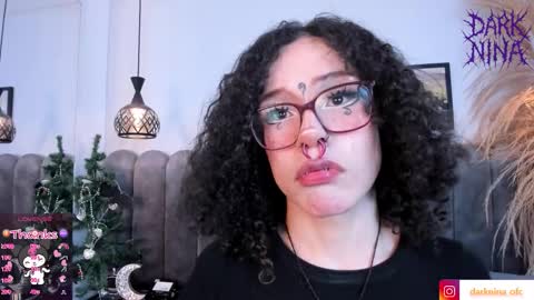 Snapshot of dark_nina_ chatting on December 2025 03:36:01 AM Nina online show from December 2025 03:36:01 AM