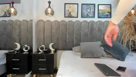 Snapshot of dark_nina_ chatting on January 2026 03:09:02 AM Nina online show from January 2026 03:09:02 AM