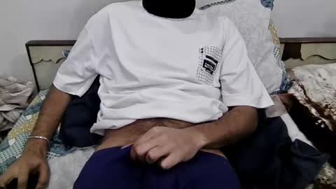 just a guy online show from December 2025 09:09:01 PM