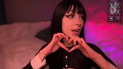 Yuu online show from November 2025 11:25:01 PM