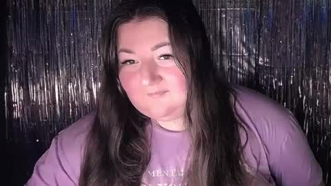 Julia online show from July 2026 10:23:01 PM