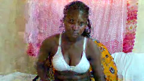 SHANICE online show from February 2025 10:15:02 AM