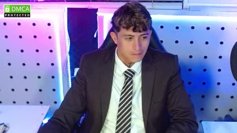 DARKO0717 online show from October 2025 10:12:02 AM