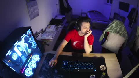 darkschneider_ online show from January 2025 11:56:02 PM