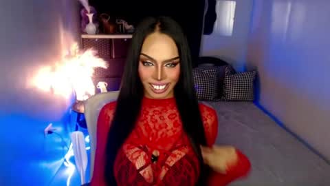 Snapshot of darksoul_mistress chatting on June 2026 01:41:02 AM HAPPY BIRTHDAY MISTRESS MADRIANA online show from June 2026 01:41:02 AM