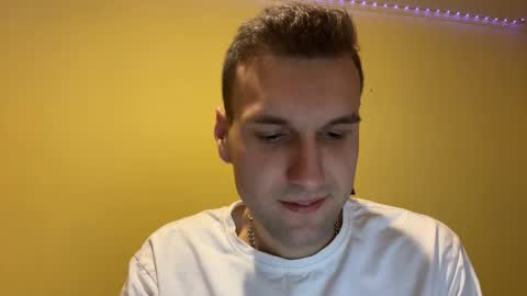 Nick online show from November 2025 08:19:02 PM