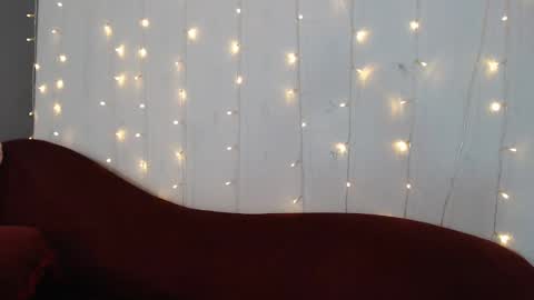 Snapshot of darlafae chatting on January 2025 11:29:01 PM Darla Fae online show from January 2025 11:29:01 PM