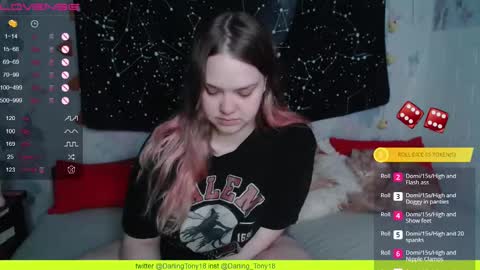 Snapshot of darling_tony18 chatting on February 2025 05:51:02 PM darling_tony18 online show from February 2025 05:51:02 PM