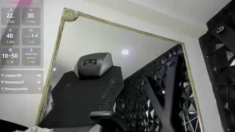 Snapshot of darlingbdsm_ chatting on July 2026 12:33:01 PM Darling online show from July 2026 12:33:01 PM
