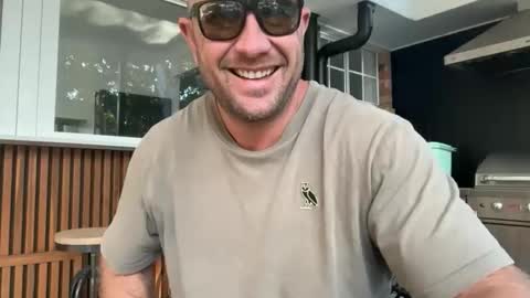 dartanian0001 online show from September 2025 09:15:01 PM