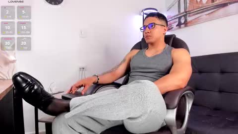 Dash online show from November 2025 12:16:02 PM