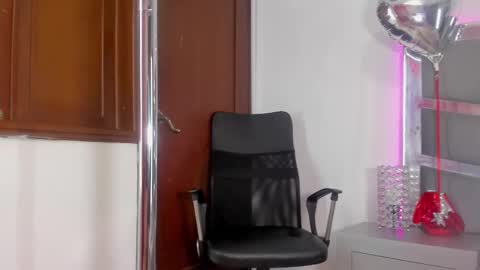 Dasha Foxxx online show from February 2025 03:43:01 PM