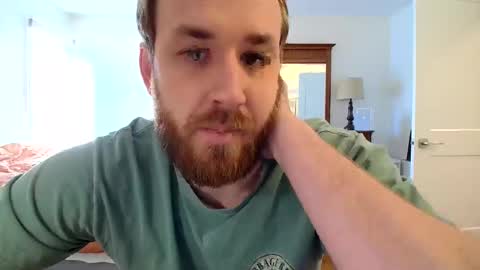 Snapshot of dav_luv4u chatting on February 2026 08:40:02 PM dav_luv4u online show from February 2026 08:40:02 PM