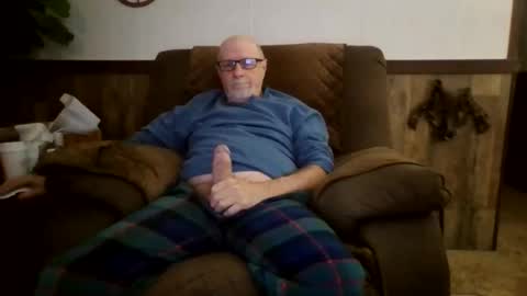 dave571960 online show from October 2025 10:54:02 AM