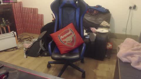 Snapshot of daver281197 chatting on December 2024 05:38:01 AM dave online show from December 2024 05:38:01 AM