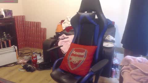 Snapshot of daver281197 chatting on December 2024 11:29:02 AM dave online show from December 2024 11:29:02 AM