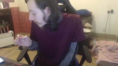 Snapshot of daver281197 chatting on December 2024 03:37:02 PM dave online show from December 2024 03:37:02 PM