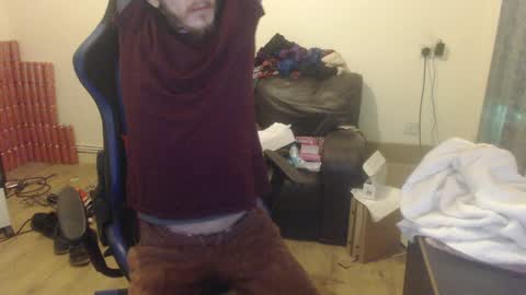 Snapshot of daver281197 chatting on January 2025 07:07:02 PM dave online show from January 2025 07:07:02 PM