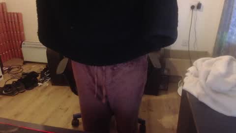 Snapshot of daver281197 chatting on February 2025 07:50:01 AM dave online show from February 2025 07:50:01 AM