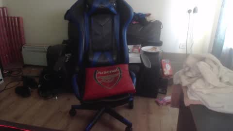 Snapshot of daver281197 chatting on March 2025 08:21:02 AM dave online show from March 2025 08:21:02 AM