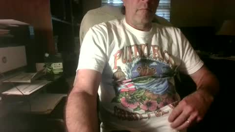 Snapshot of davethebooky chatting on June 2026 07:05:01 PM Dave online show from June 2026 07:05:01 PM