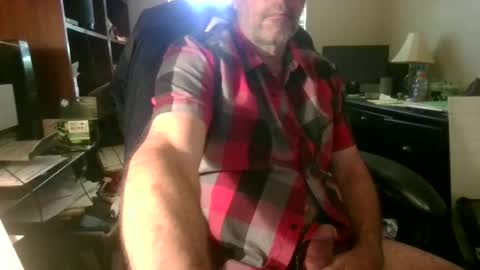 Snapshot of davethebooky chatting on July 2026 05:02:01 PM Dave online show from July 2026 05:02:01 PM