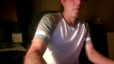 Snapshot of davethebooky chatting on July 2026 04:10:02 AM Dave online show from July 2026 04:10:02 AM