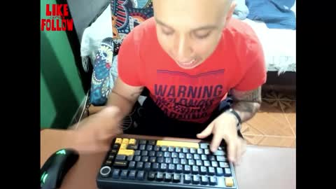 Snapshot of david_2789 chatting on February 2026 11:17:01 PM David online show from February 2026 11:17:01 PM