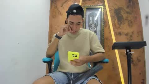 Snapshot of david_bigcock20 chatting on February 2026 08:38:01 PM david_bigcock20 online show from February 2026 08:38:01 PM