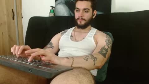 Twitter davidsanctum online show from October 2025 08:49:02 PM