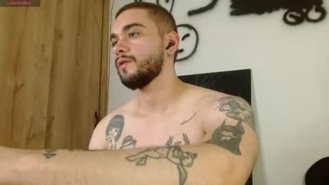 Twitter davidsanctum online show from April 2026 05:08:02 AM