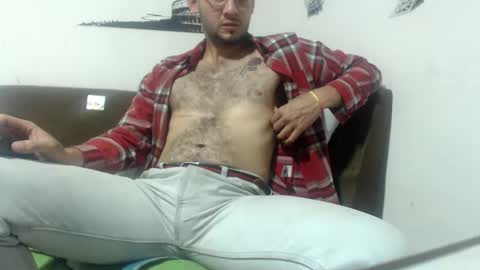 Snapshot of david_hot12 chatting on January 2025 03:26:02 AM david online show from January 2025 03:26:02 AM