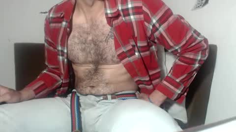 Snapshot of david_hot12 chatting on January 2025 01:11:01 PM david online show from January 2025 01:11:01 PM