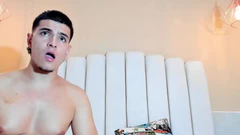 david_victoriaa online show from January 2025 06:20:01 PM