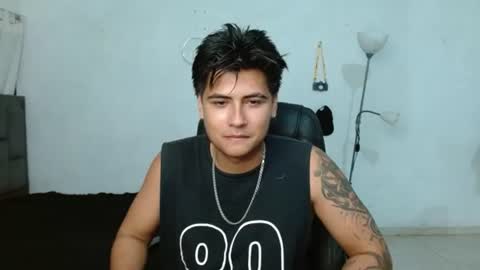 Snapshot of davidbless chatting on July 2026 01:12:02 AM David Bless online show from July 2026 01:12:02 AM
