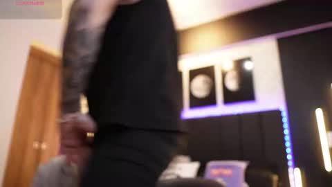 Snapshot of davidd_blake chatting on January 2026 05:54:02 AM David Blakee online show from January 2026 05:54:02 AM